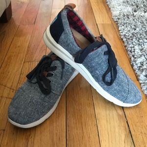 TOMS Blue Chambray Women’s Del Rey Sneakers